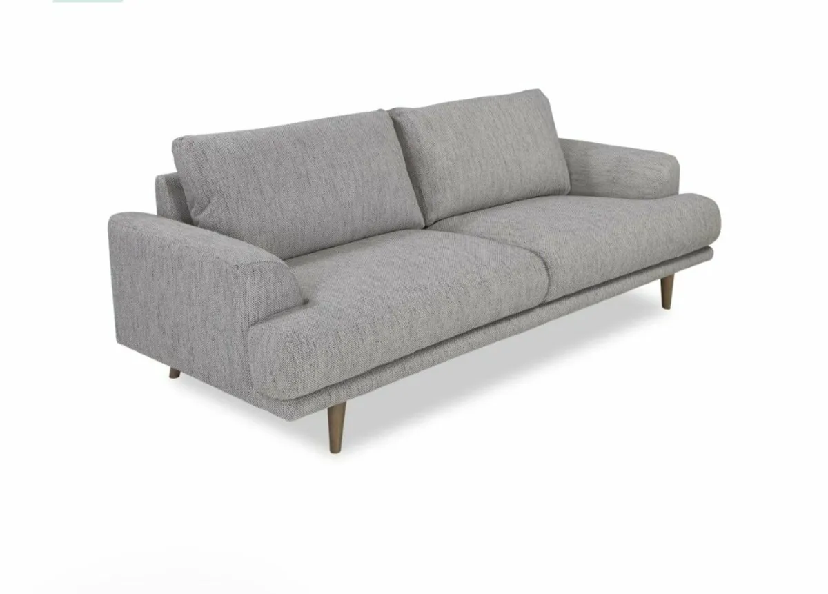 Ez living legend three seater - Image 2