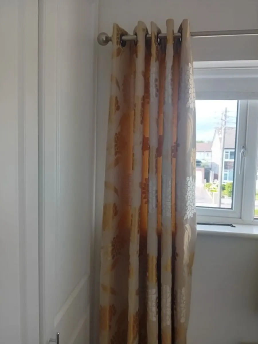 Eyelet Curtains - Image 4