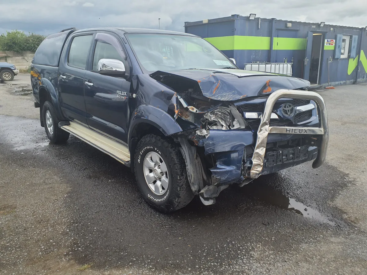 2009 Toyota hilux - Image 2
