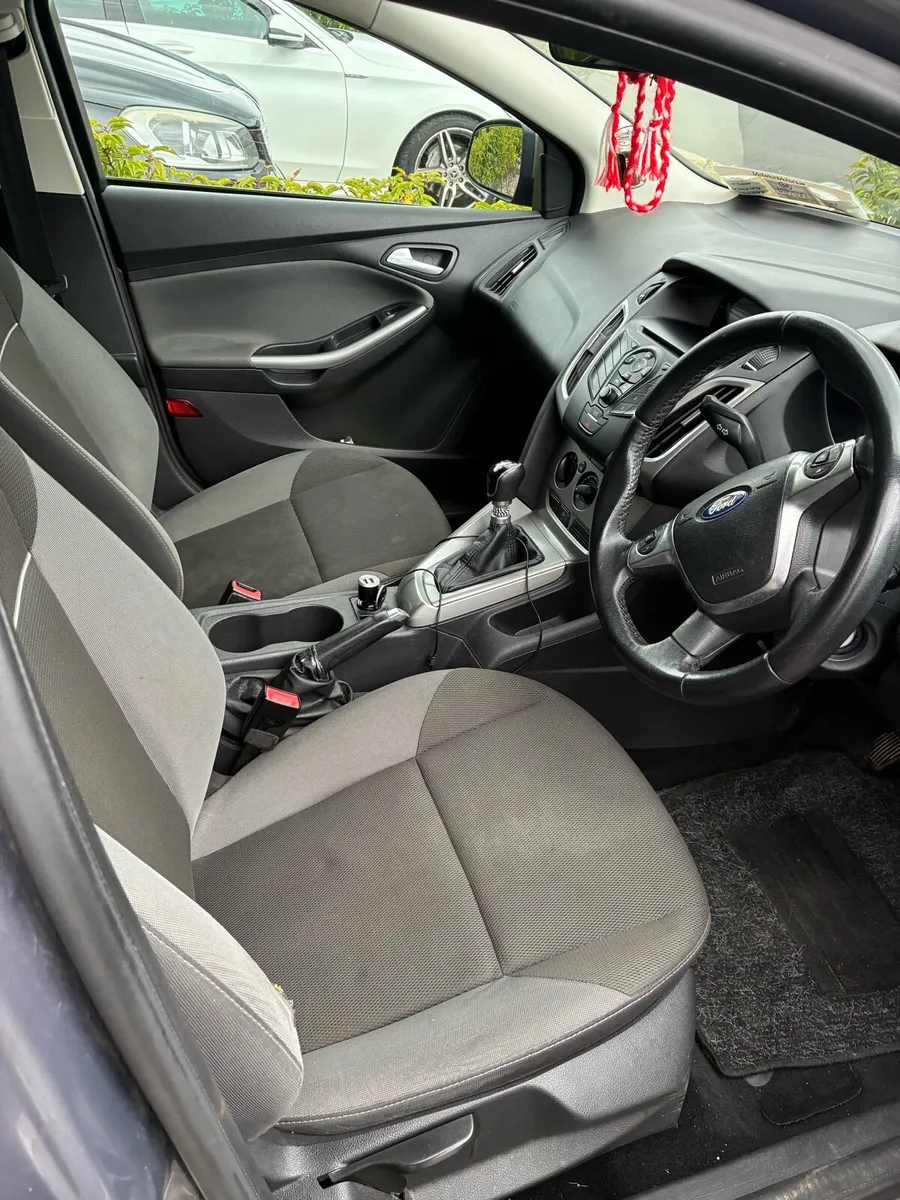 Ford focus - Image 4