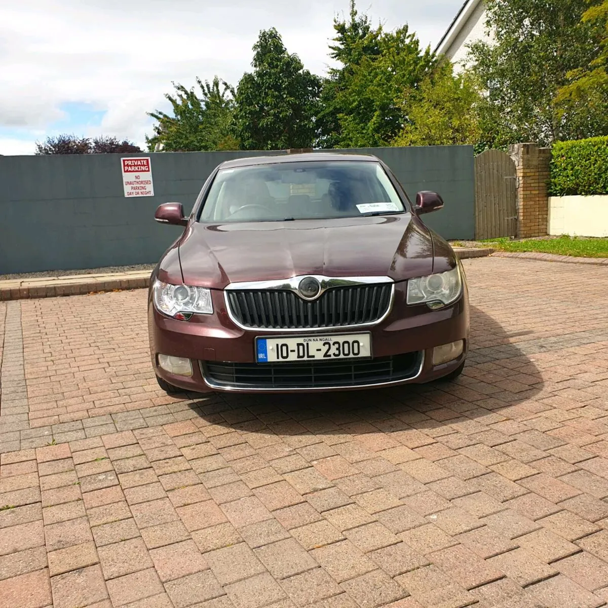 10 Skoda Superb 2.0TDI 170BHP NCT & TAX - Image 2