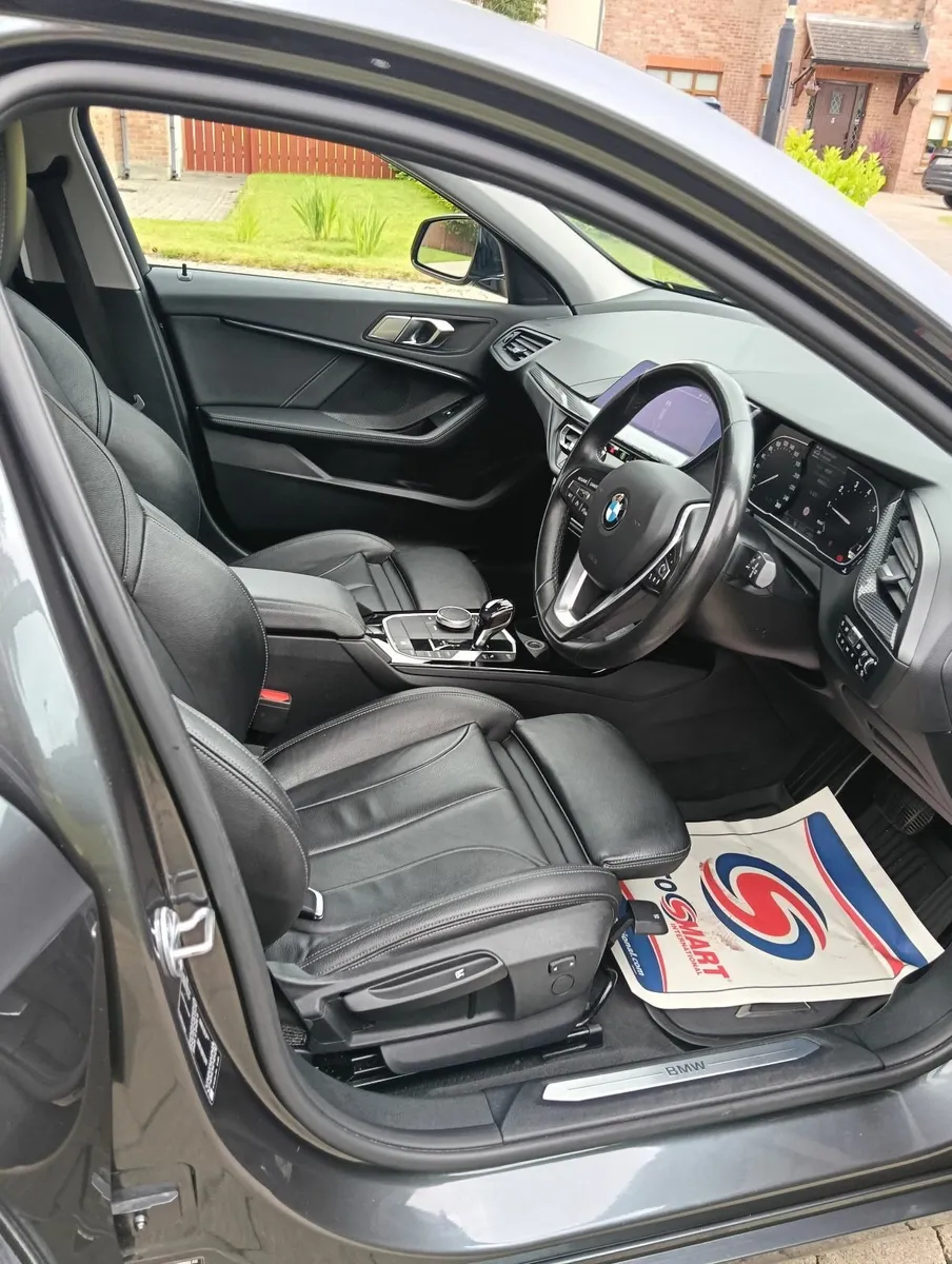 BMW 1-Series 2021 - Image 4