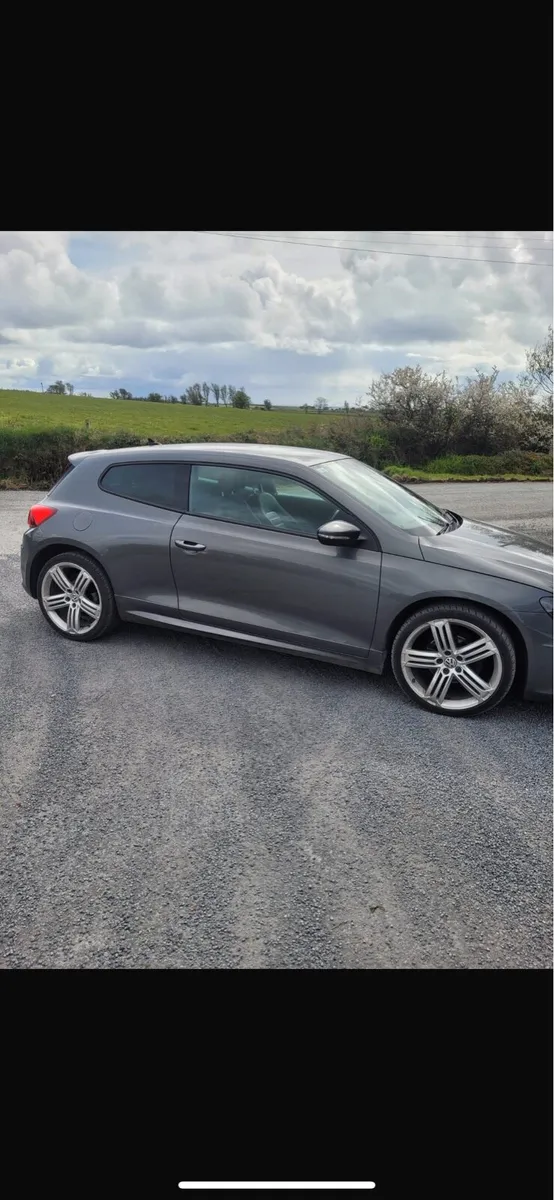 2017 Volkswagen Scirocco - Image 3