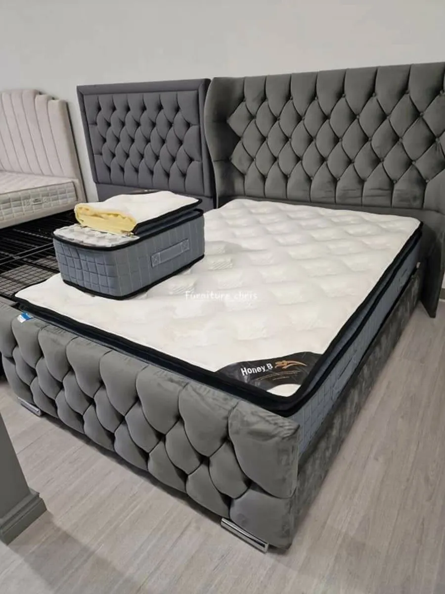 Luxury 3000 Pocket Sprung Mattress Only
Brand new - Image 2