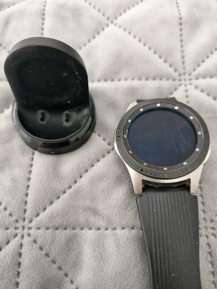 Samsung Galaxy SM-R800 Smart Watch - Image 1