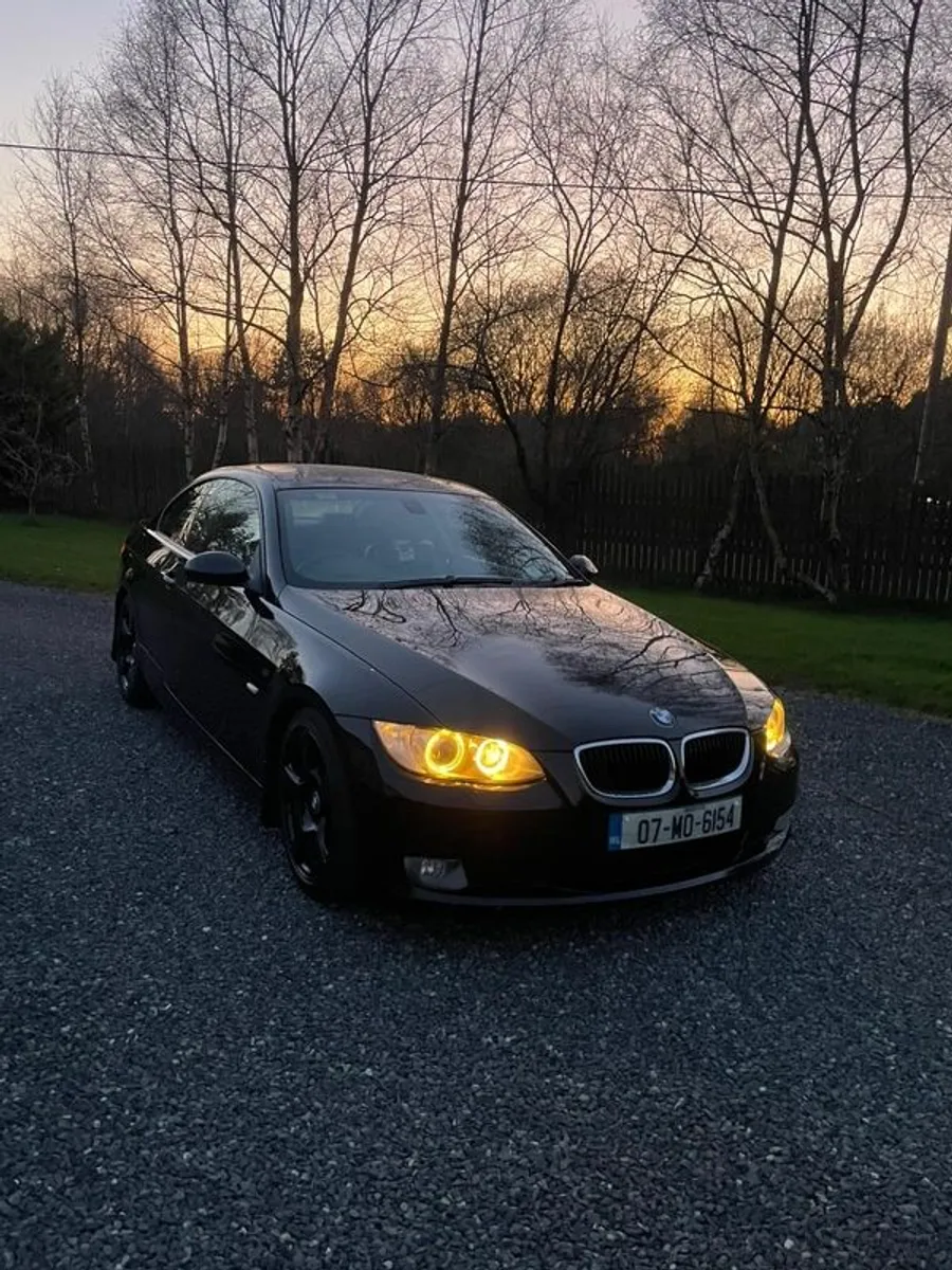 2007 Bmw 320 - Image 1