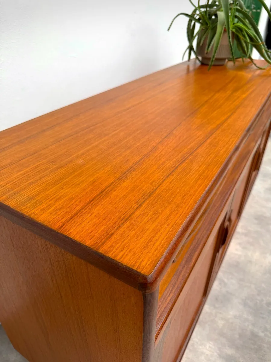 Mid-Century Sideboard - Image 4