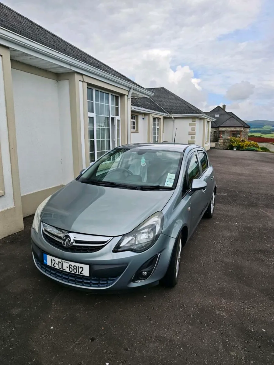 Car - Image 1