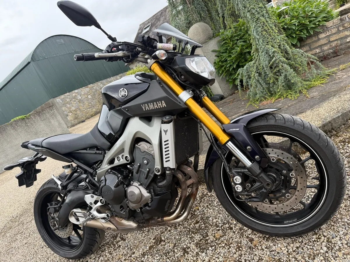 Yamaha MT09 - Image 1