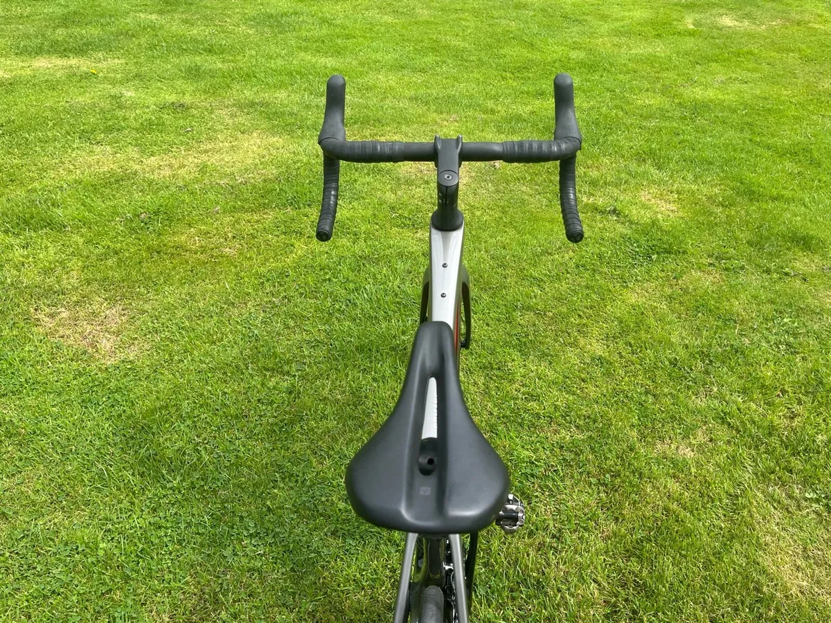 Trek Domane SL5 gen4 2023 Size 54 - Image 3