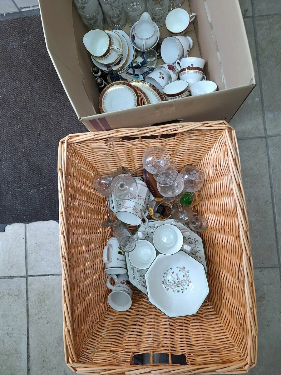 2 China sets - Image 3