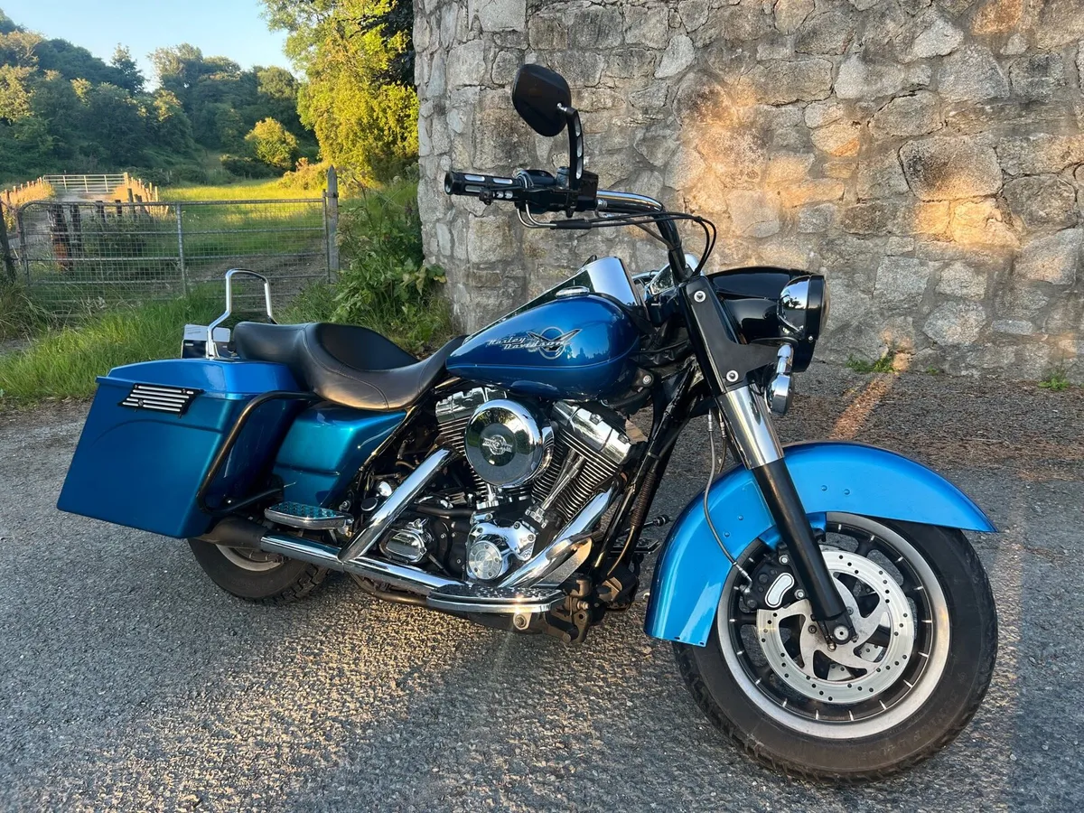 2005 Harley Davidson Road King - Image 1