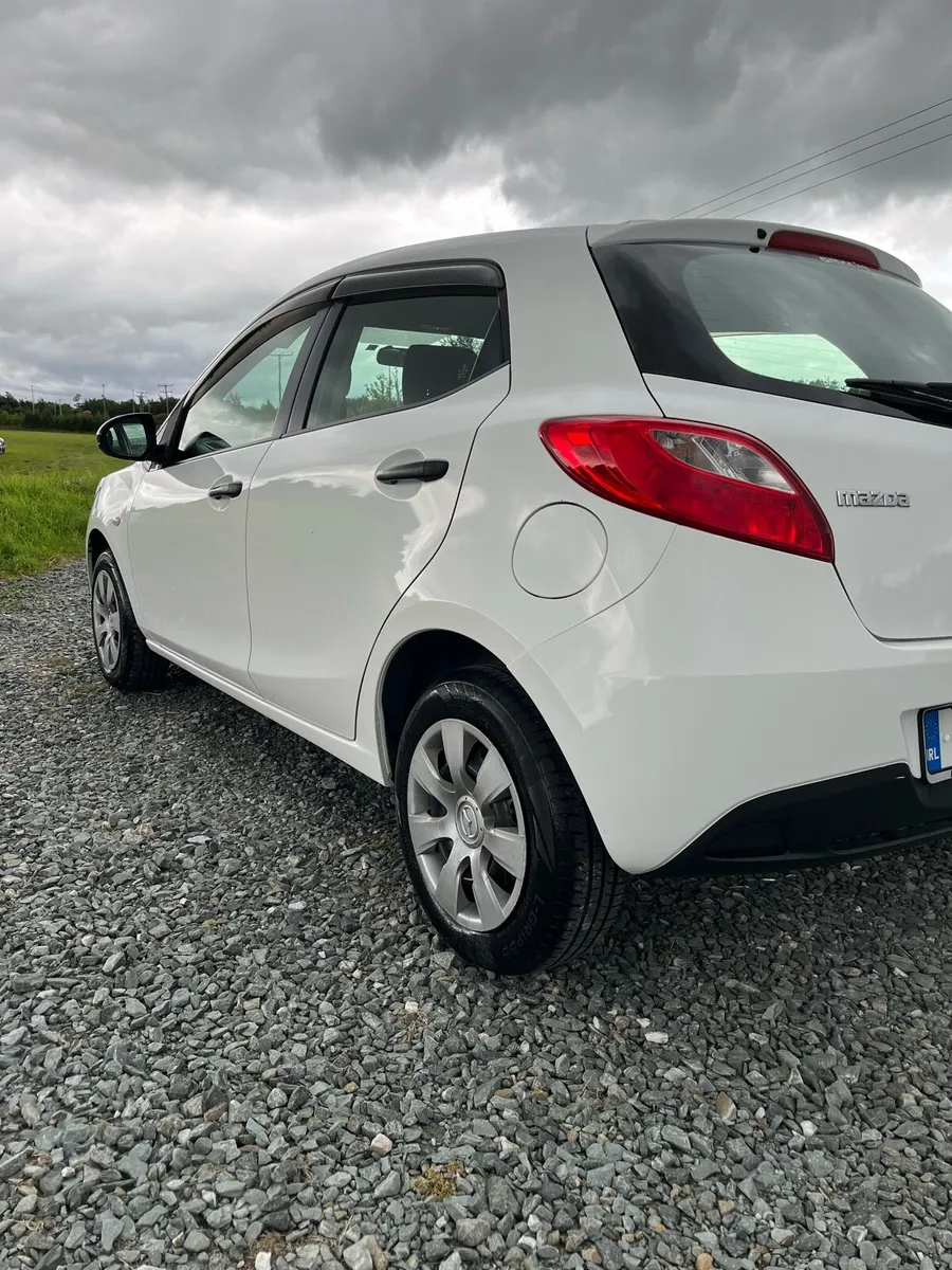 Mazda Demio - Image 3