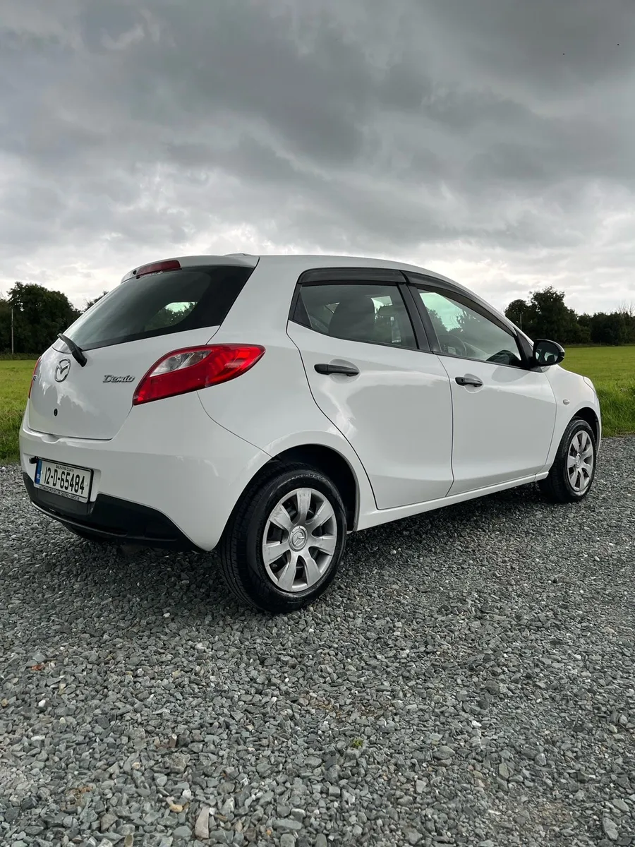 Mazda Demio - Image 4
