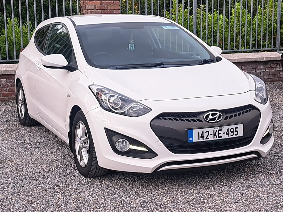 Hyundai i30 ipro panel van 1.4 Diesel. - Image 2