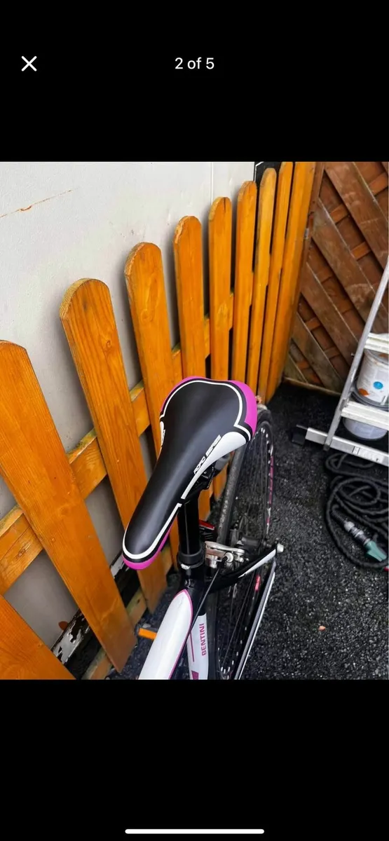Bentini Women's Road Bike - Image 3
