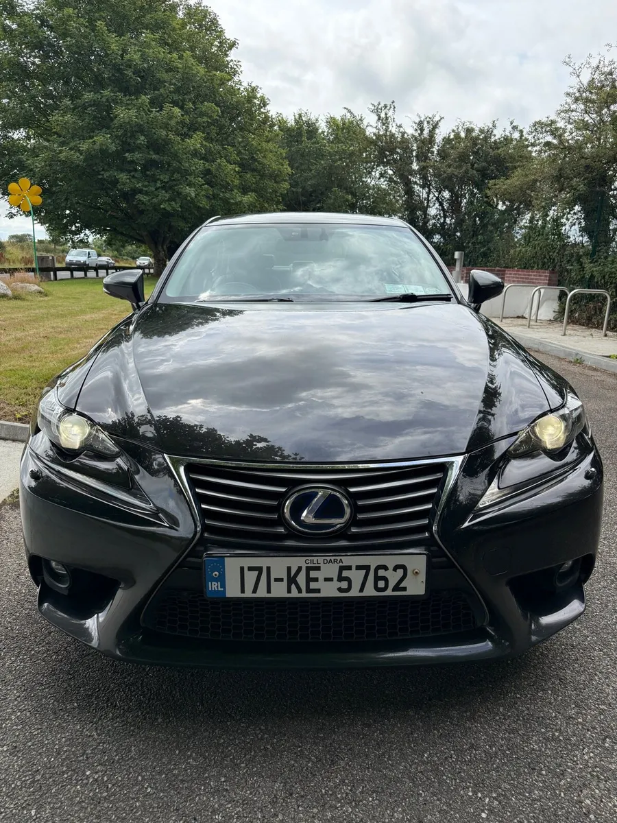 2017Lexus IS300h  Automatic(Lexus Warranty) - Image 1