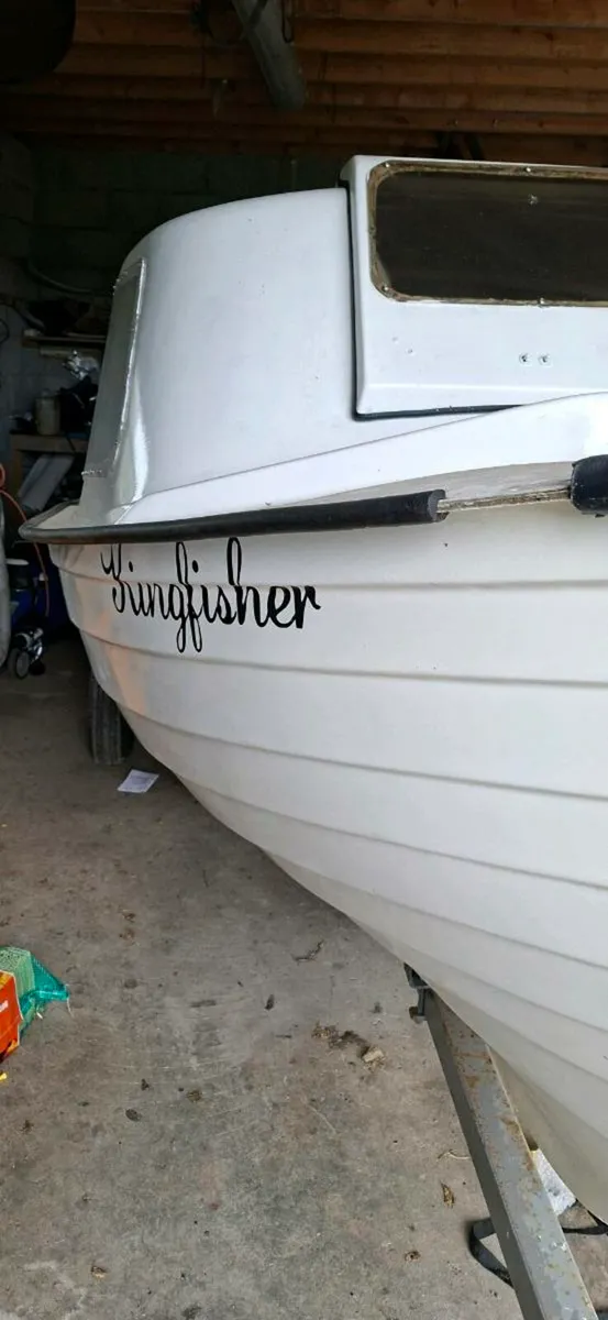 13ft fiberglass lake boat - Image 2