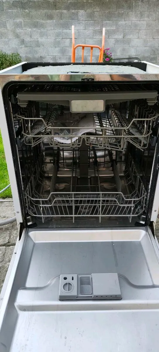 FREE !!!!!!!! 60 CM Kenwood Integrated Dishwasher - Image 2