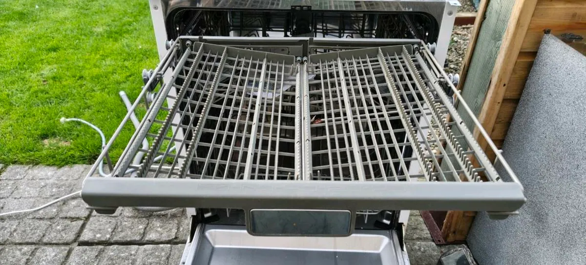 FREE !!!!!!!! 60 CM Kenwood Integrated Dishwasher - Image 3