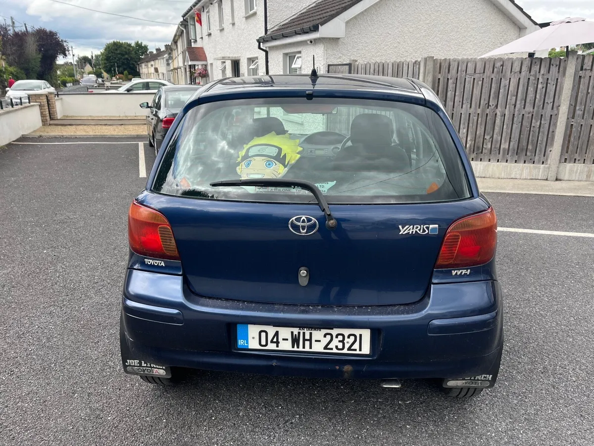 Toyota Yaris 2004 - Image 3