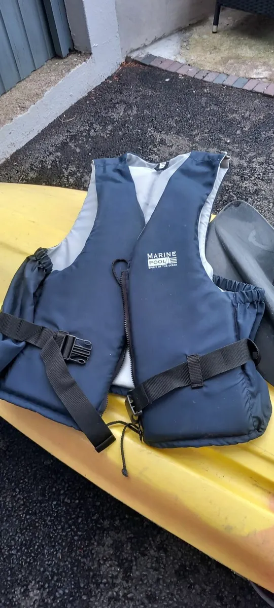 Kayak - Image 1