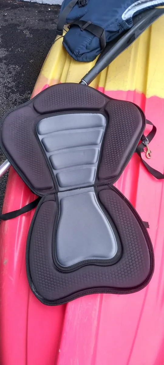 Kayak - Image 2