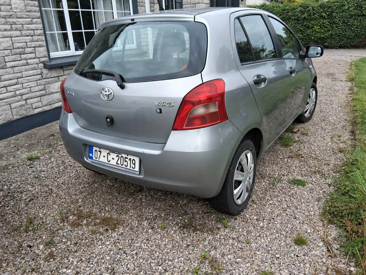 Toyota Yaris 1.0l 2007 - Image 1
