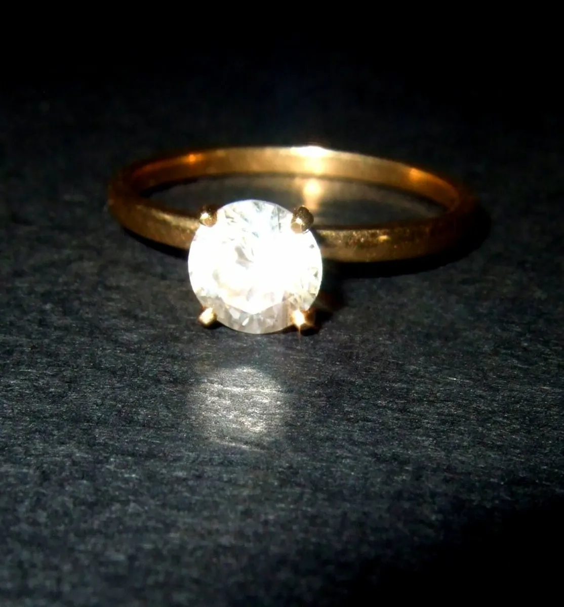 Vintage 14ct Gold Solitaire - Image 3