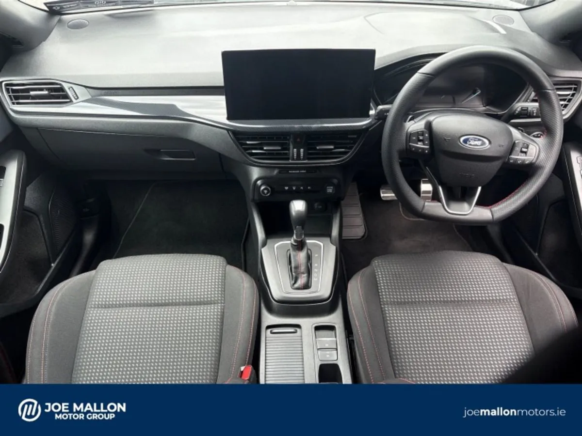 Ford Focus 1.0t Hybrid 125PS St-line Auto - Image 4