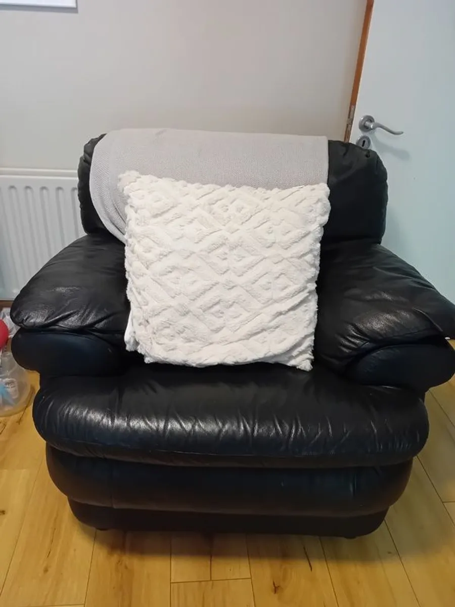 Arm chair