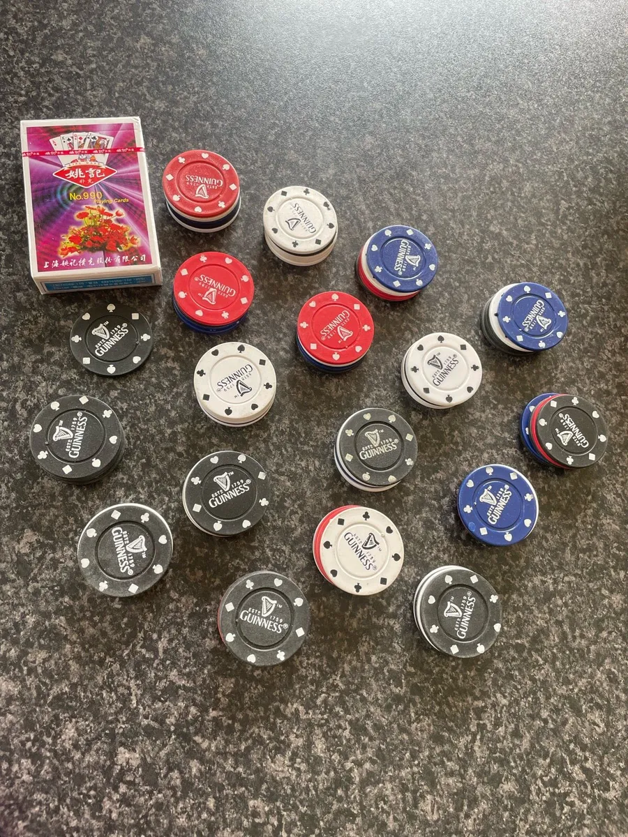 87 Guinness-branded poker chips and Guinness cup - Image 3