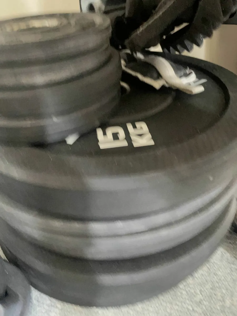 Gym equipment (plates, barbell, dip bar) - Image 3
