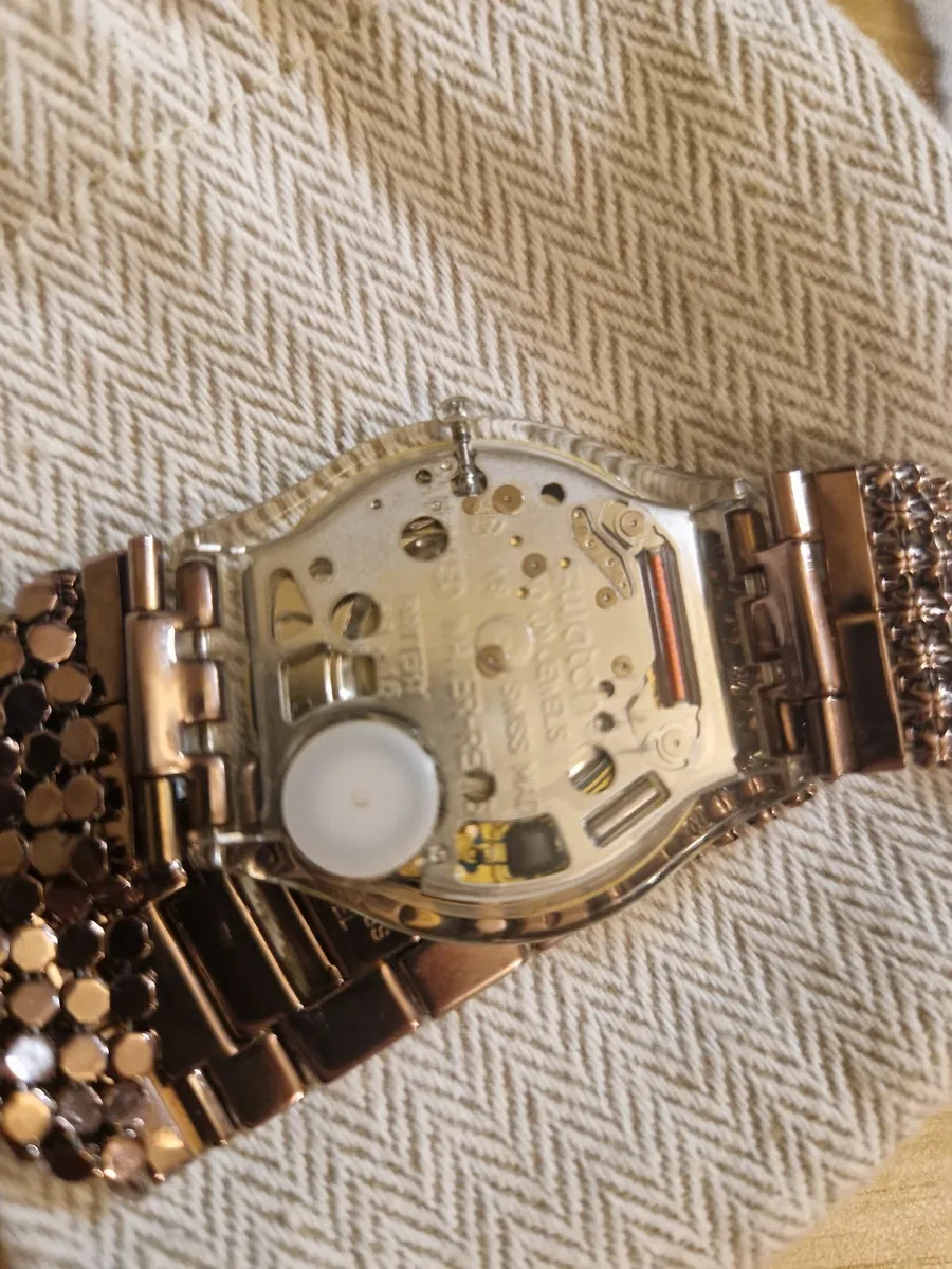 Swatch ladies women thin watch - Image 2
