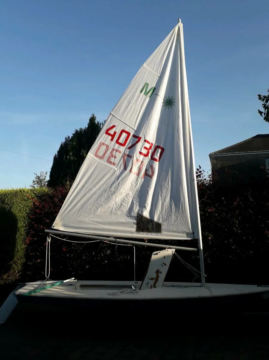 Laser Sailing Dinghy - Image 4