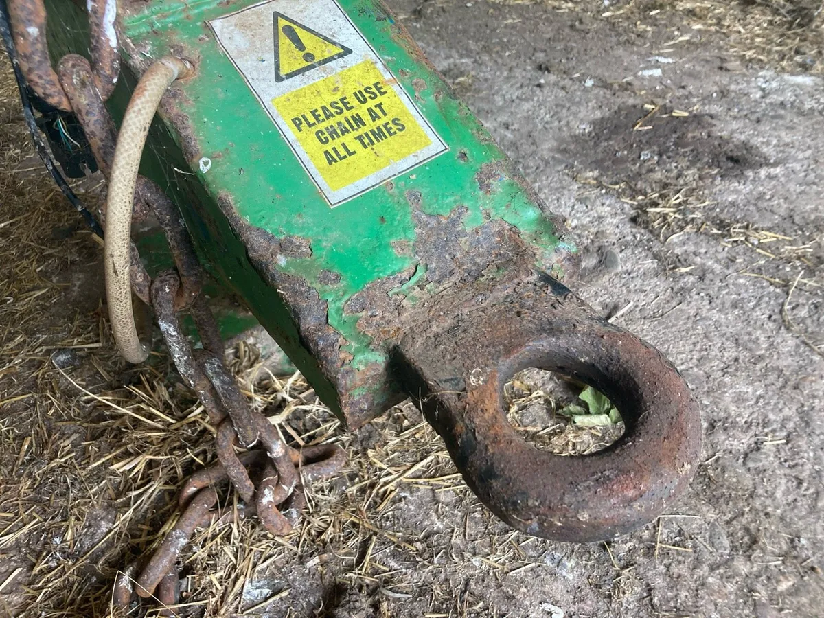 McHale Bale carrier - Image 4