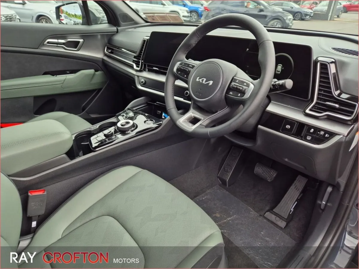 Kia Sportage Hybrid - Image 2