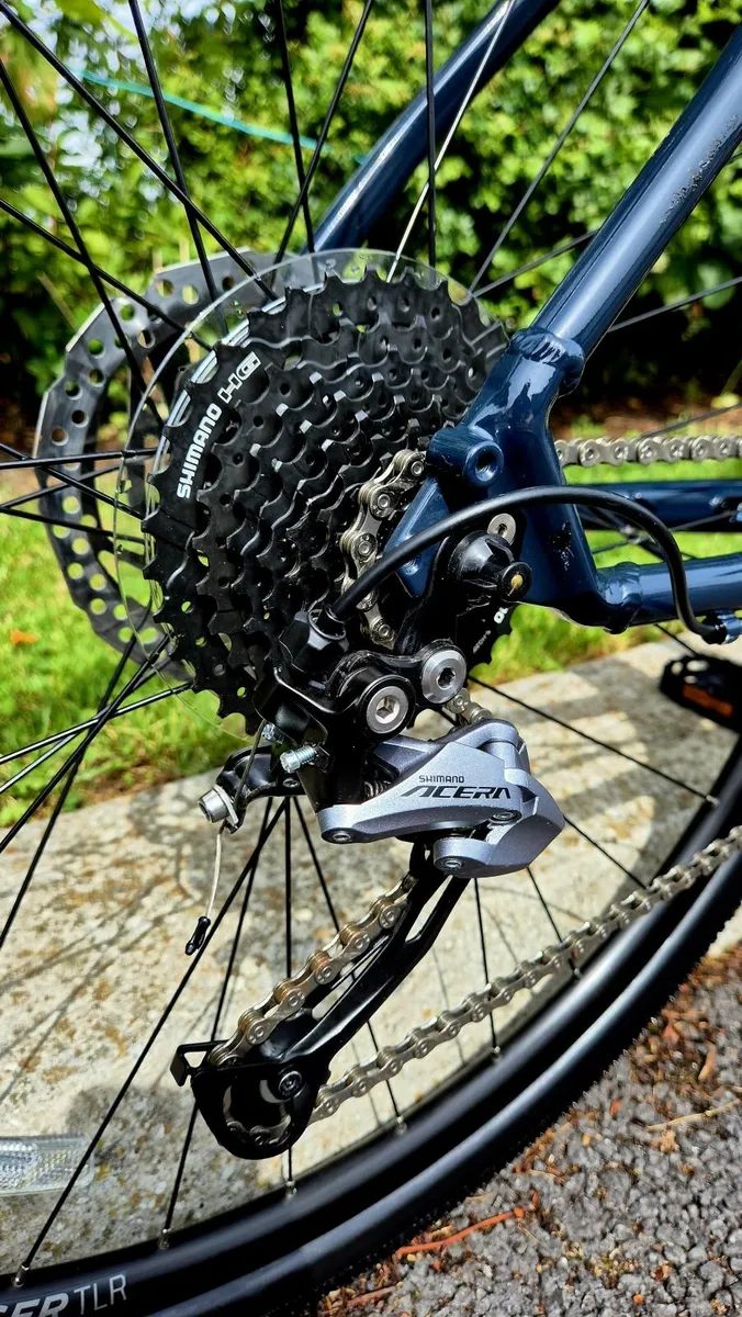 Trek Dual Sport 3- Ladies Hybrid Large Bike - Image 3