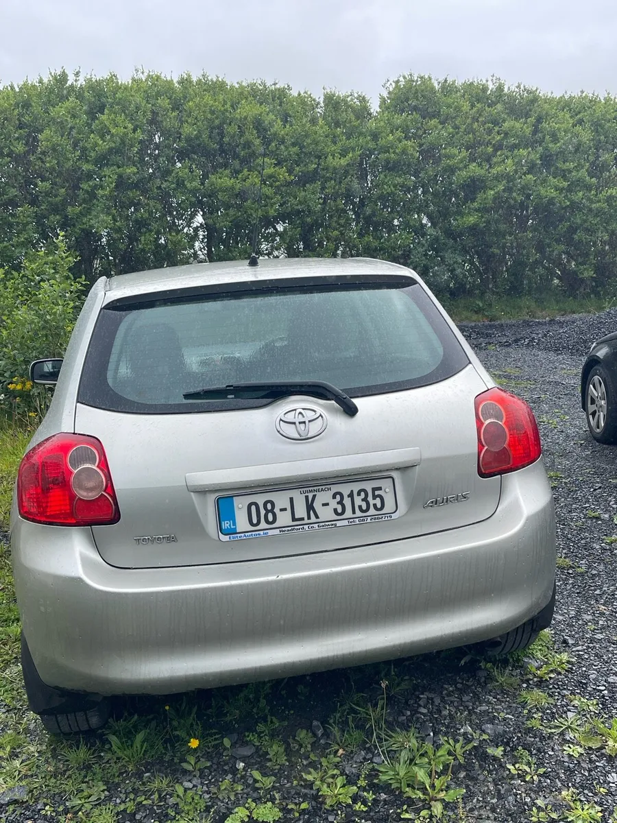 Toyota Auris Automatic - Image 4