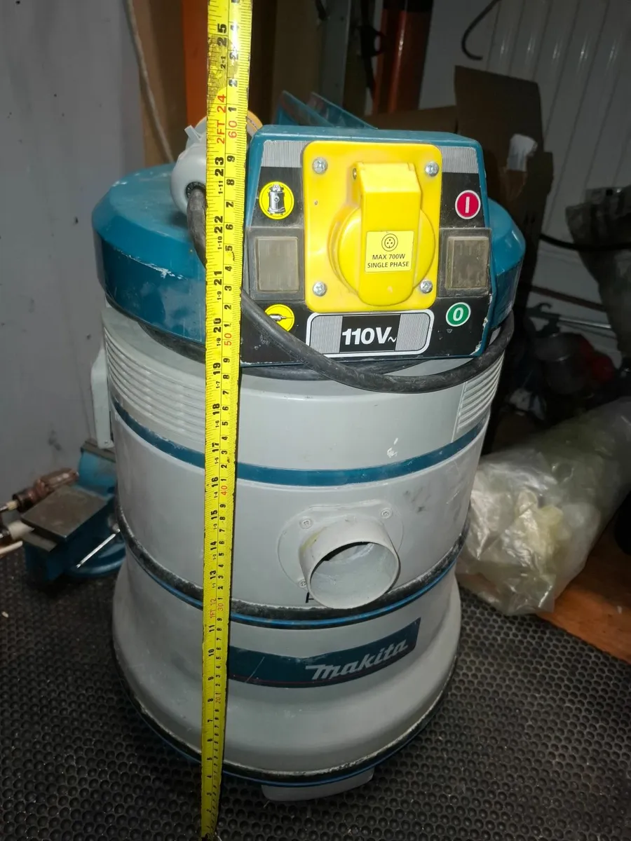 MAKITA HOOVER 110V - Image 3