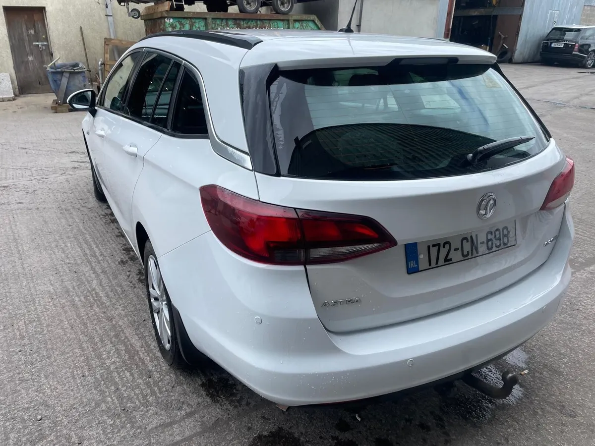 Vauxhall Astra 2017 - Image 2