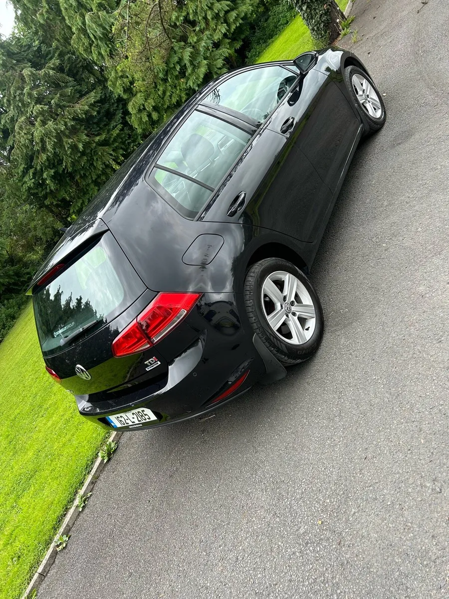 Volkswagen Golf 2016 - Image 2