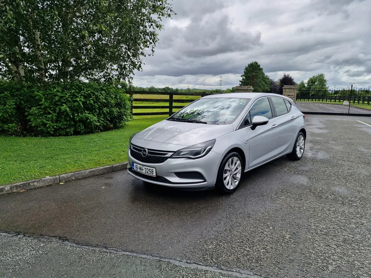 Opel Astra Diesel (NCT TESTED AND TAXED)!!! - Image 2