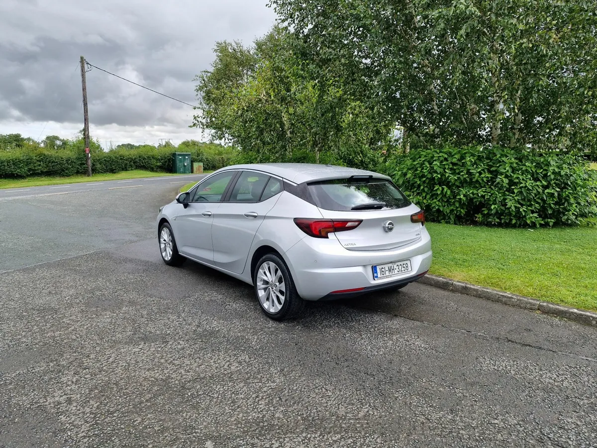 Opel Astra Diesel (NCT TESTED AND TAXED)!!! - Image 4