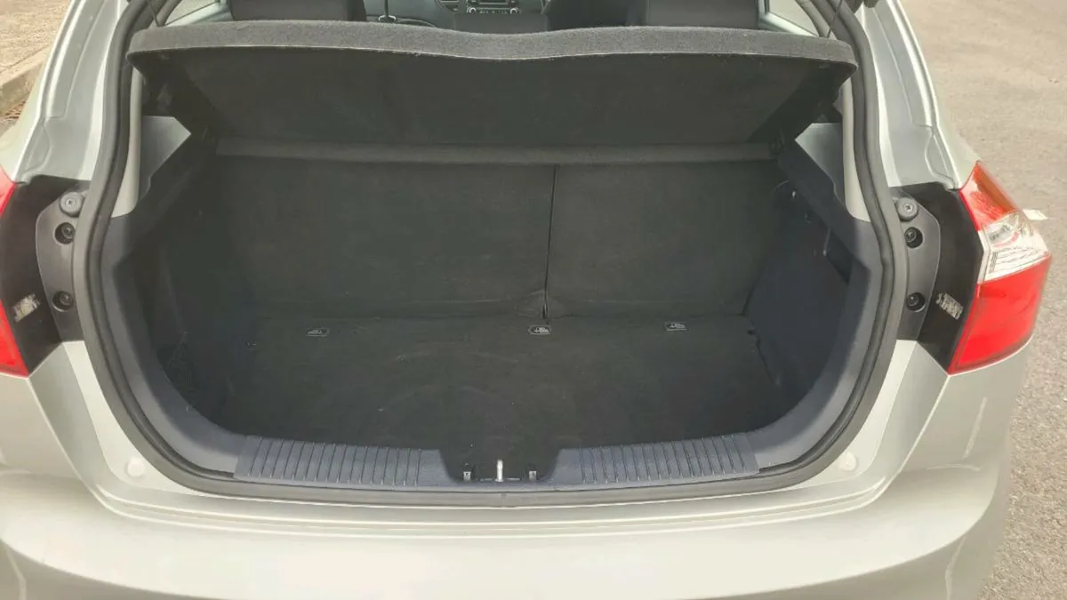 Kia Rio 2014 Low Milage - Image 4