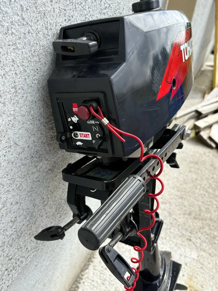 Tohatsu 3.5hp outboard - Image 3