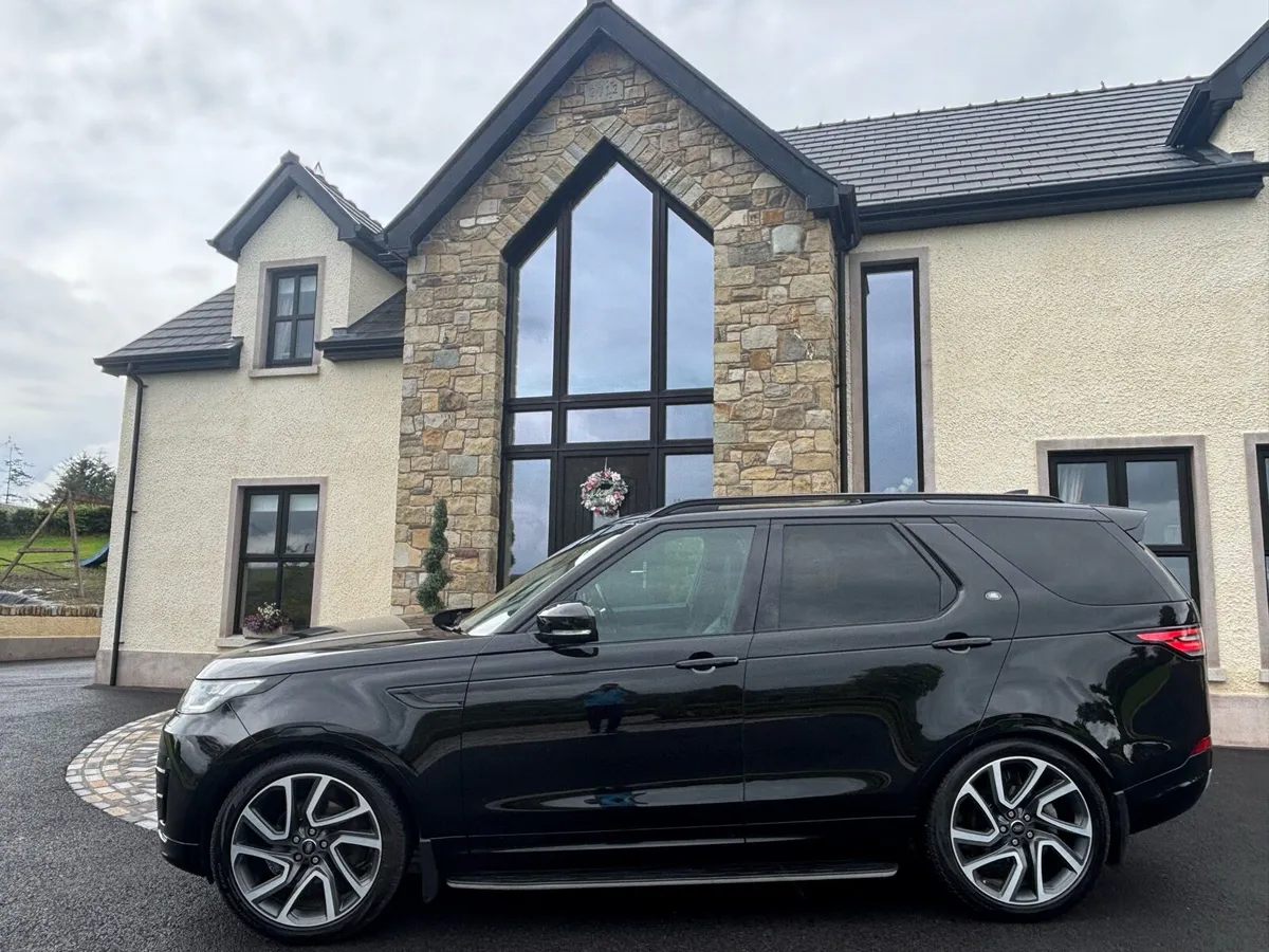 2018 Landrover Discovery 3.0TD V6 HSE high spec - Image 2