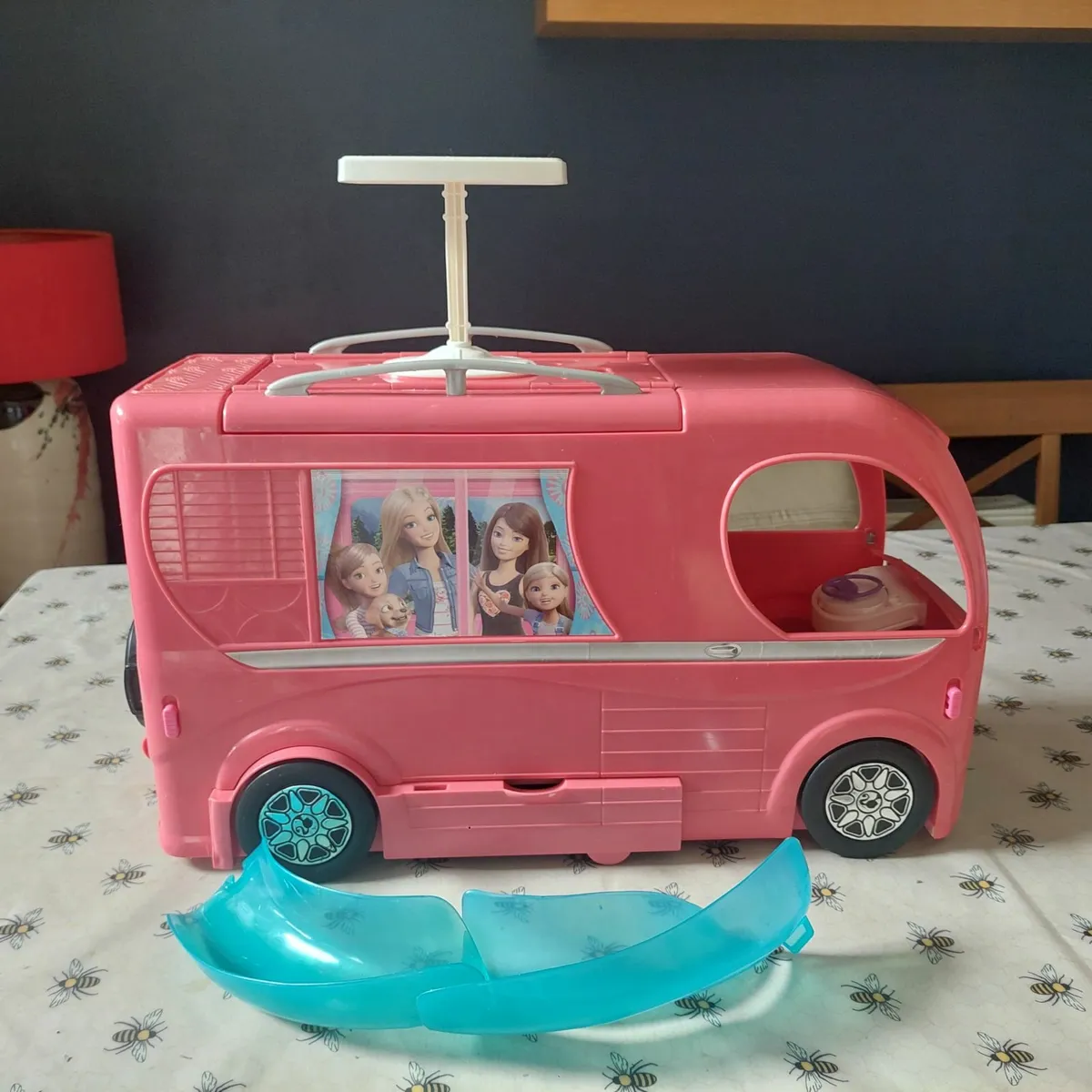 Barbie Camper Van - Image 1