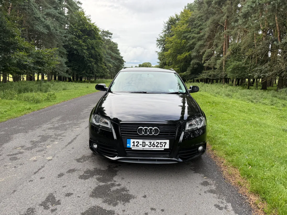 Audi A3 2012 TDI S LINE - Image 2
