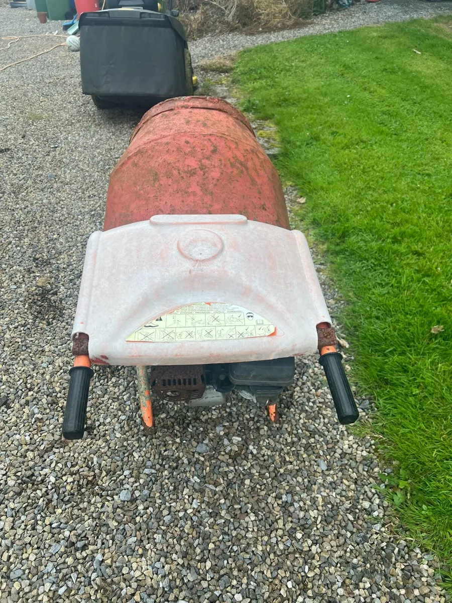 Honda gx120 cement mixer - Image 3